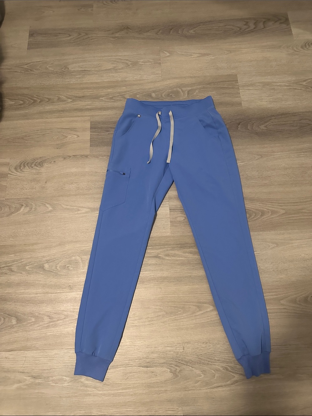 FIGS Women's Jogger Scrub Pants in Periwinkle Blue